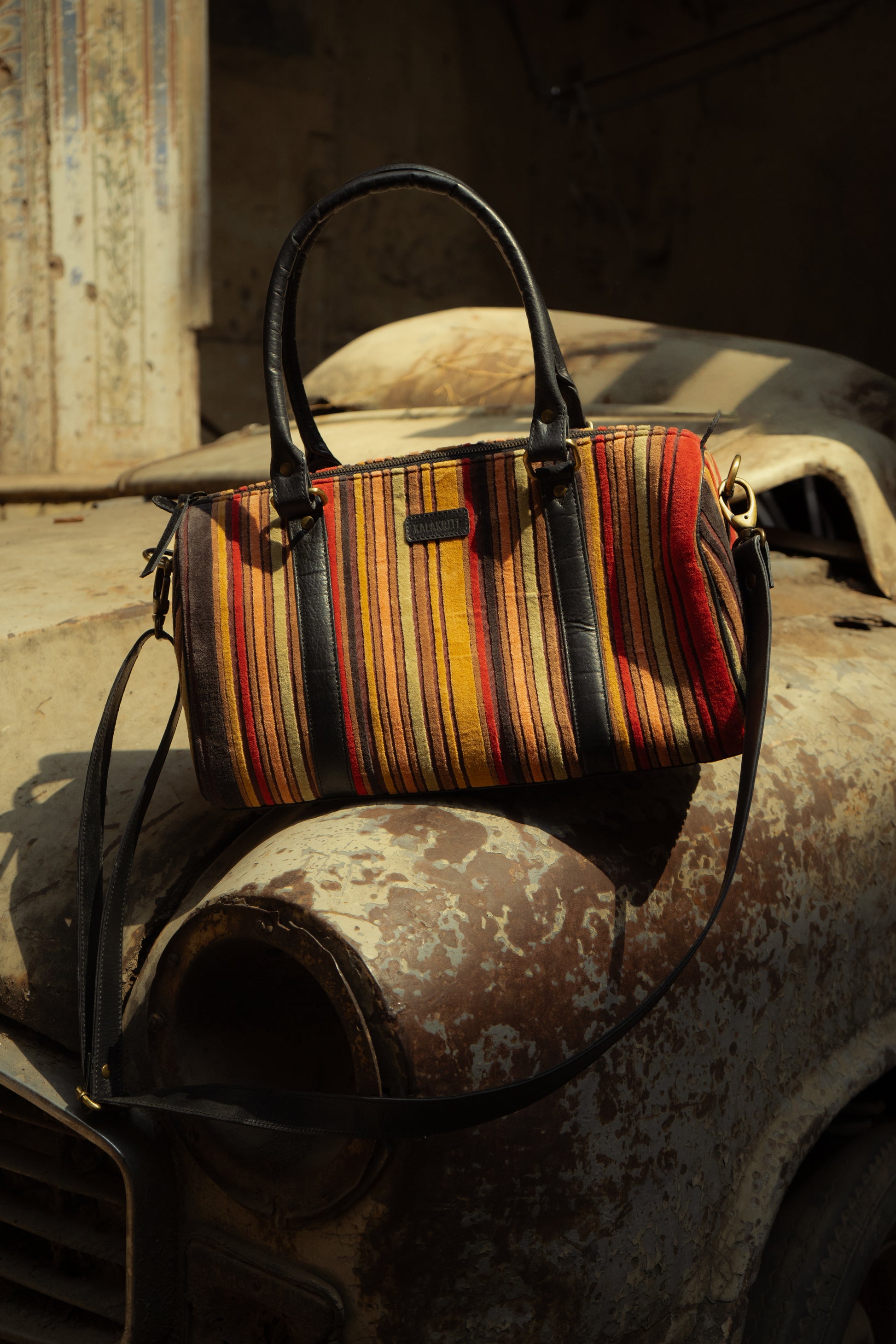 Rangbaari Duffle Bag