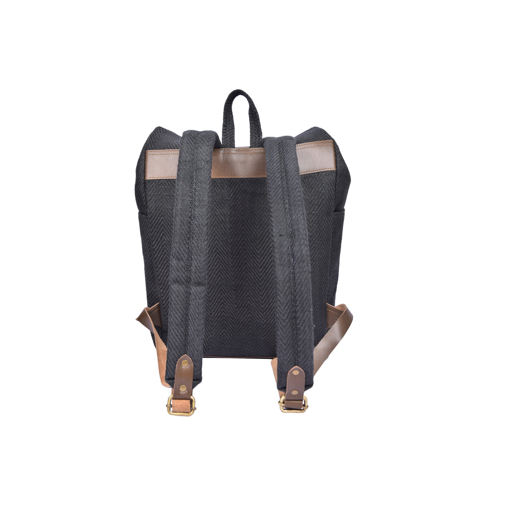 Kaya Backpack