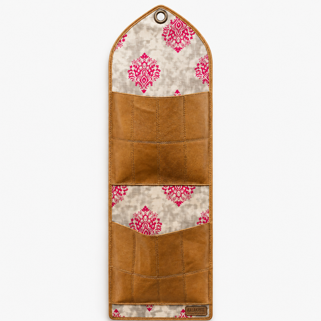 High Column Leather Hanging Closet